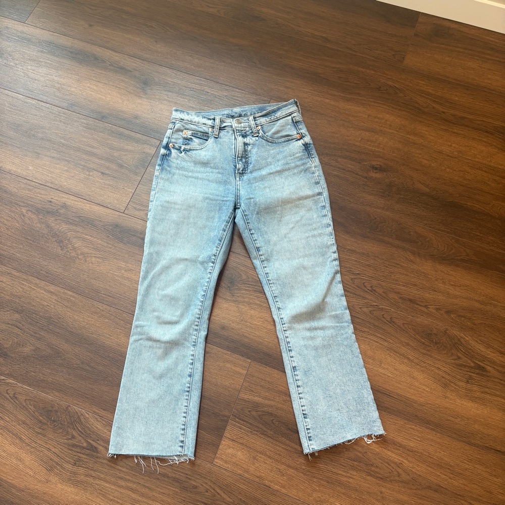 GAP Light Blue Cropped Jeans